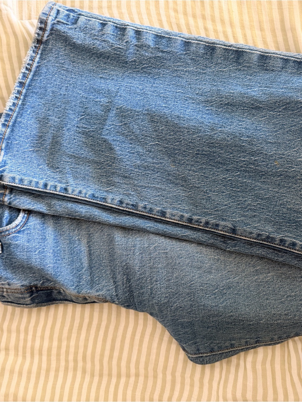 Levi's 32 Light Blue High-Rise Wedgie Bootcut Jeans - Picture 3 of 3